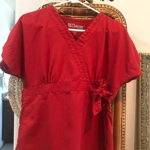 Grey’s Anatomy Maternity Scrub top